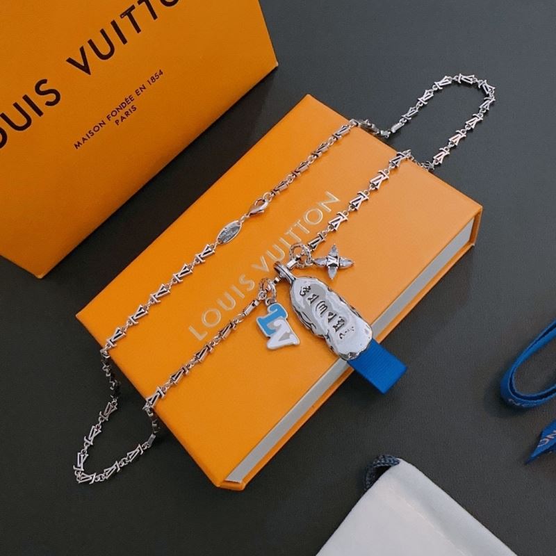 Louis Vuitton Necklaces